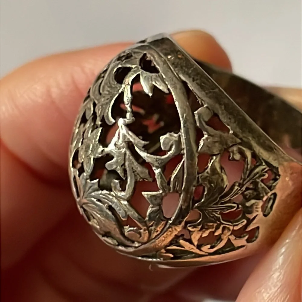 Sterling Silver .925 Filigree floral Dome Ring Vintage - Picture 6 of 10